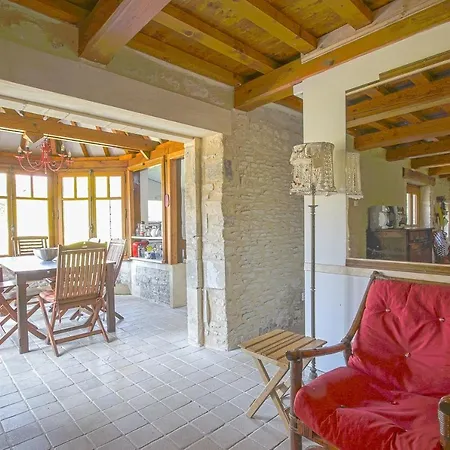 Holiday home Le Tivoli 1853 Grandcamp-Maisy